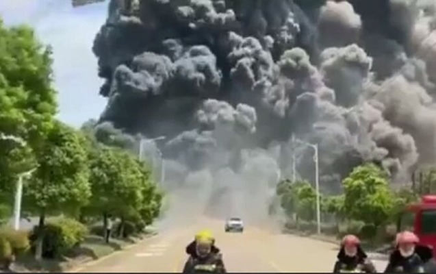 Çində kimyəvi zavodda güclü partlayış baş verib