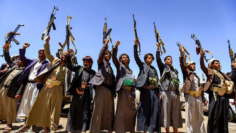 ارتش آمریکا دو موشک ضدکشتی حوثی‌ها را در یمن منهدم کرد