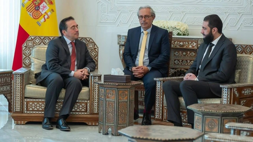 Suriyanın yeni lideri İspaniya və Qətərin Xarici İşlər nazirləri ilə görüşüb