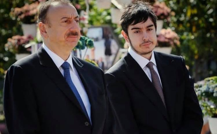Prezident İlham Əliyev və oğlu Heydər Əliyev Hərbi Hava Qüvvələrinin hərbi obyektlərində olublar