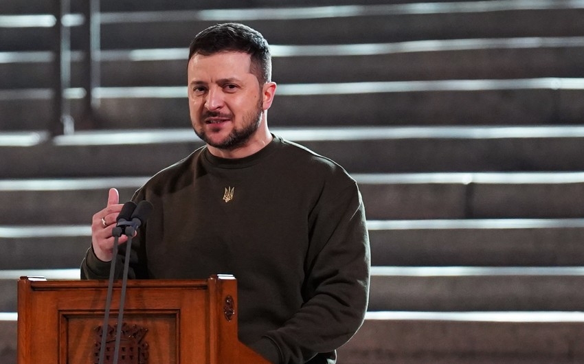 “Ruslar Ukraynanın 200 min kvadrat kilometrlik ərazisini minalayıb”-Zelenski