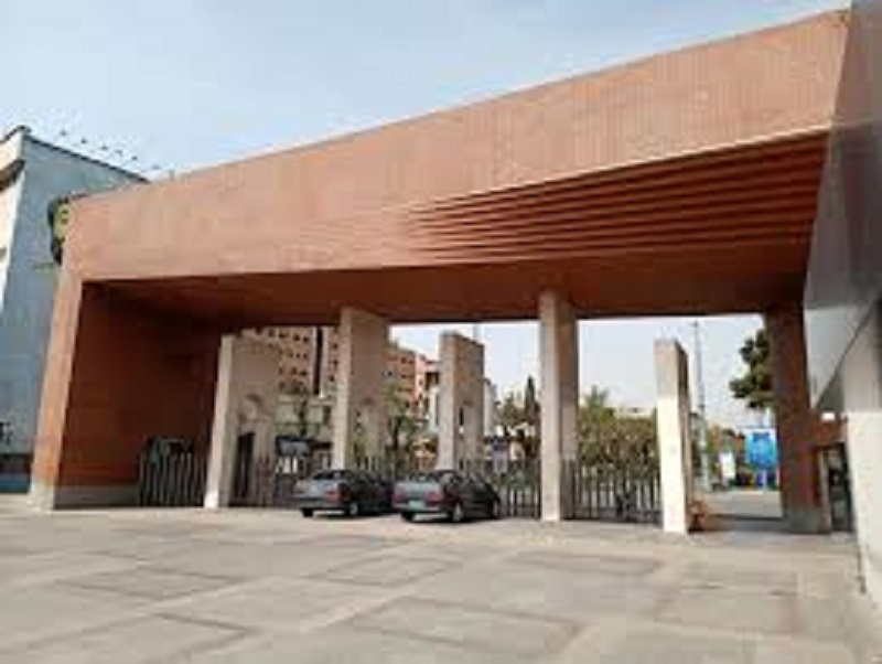 İranda etirazçı tələbələr universitetdən qovulub