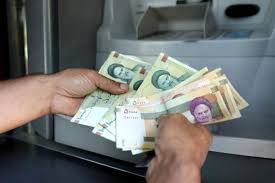 سایه جنگ بر کشور و تشدید نااطمینانی اقتصادی؛ اسکناس در بانکهای ایران کمیاب شد