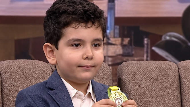 نخبه تبریزی ۷ ساله از هم‌سن‌هایش جلو زد