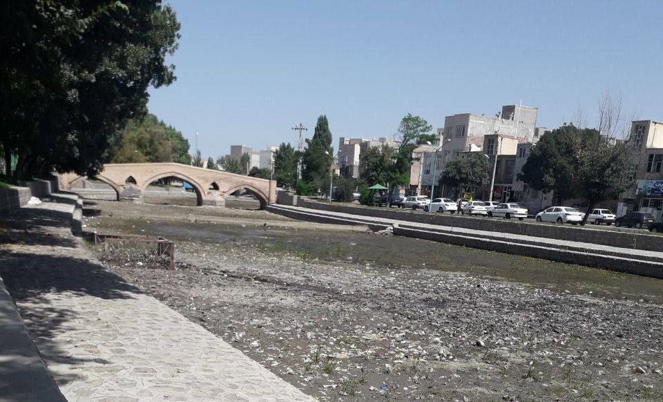 رودخانه‌ بالیقلی چای‌ اردبیل به‌ صورت‌ کامل‌ خشک‌ شد