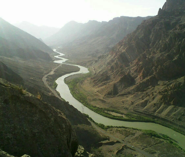 Ermənilər Araz çayını radioaktiv maddələrlə çirkləndirir