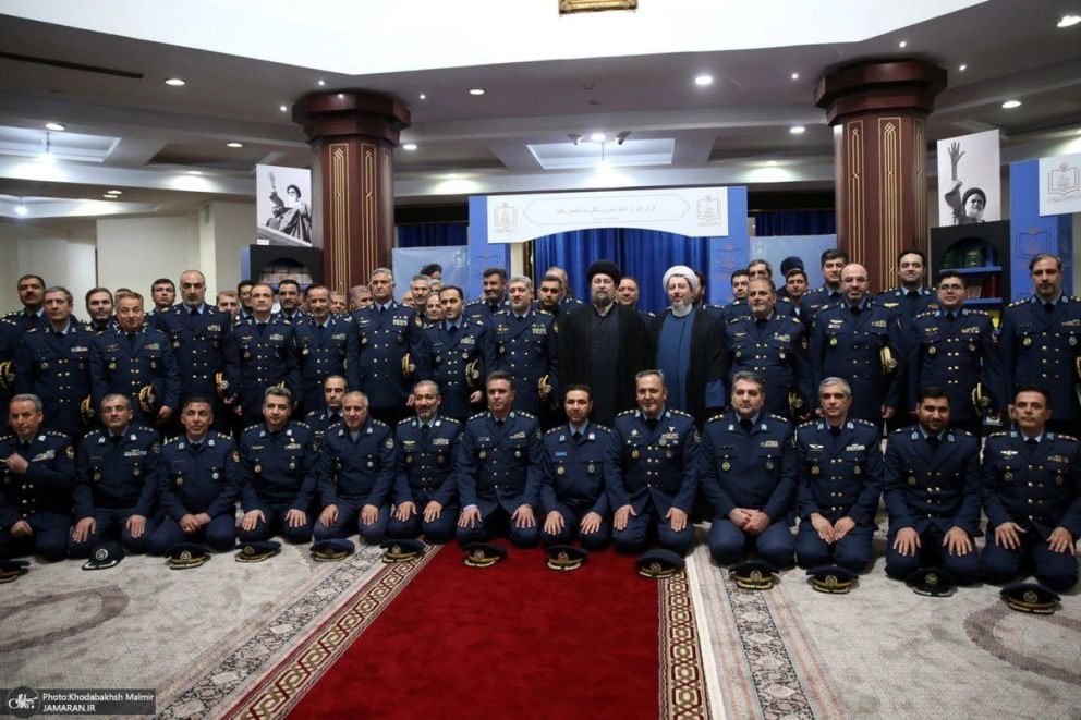 İranın hərbi hava qüvvələri komandirləri Əli Xamenei əvəzinəHəsən Xomeyni ilə görüşüblər