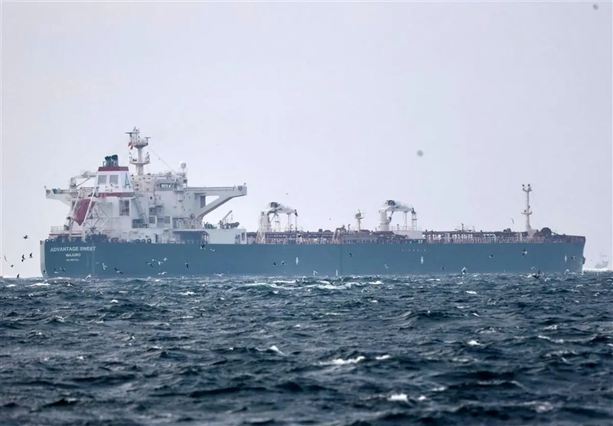 İran Amerikanın neft gəmisini zəbt edib