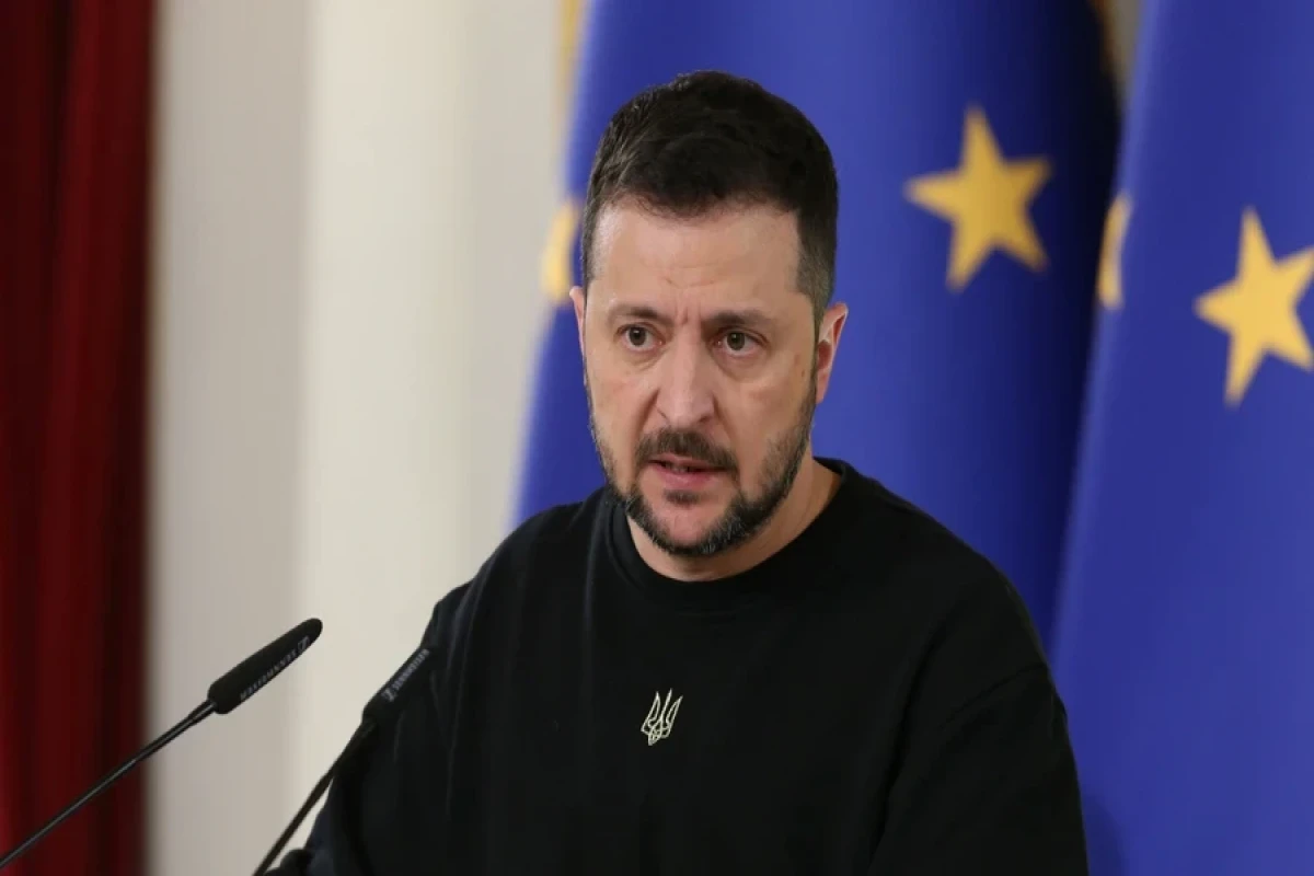 KİV: Zelenski Trampın planını referenduma çıxara bilər