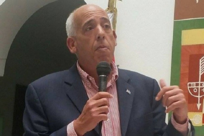 Ermənilər kolumbiyalı jurnalistdən rüşvət istəyiblər