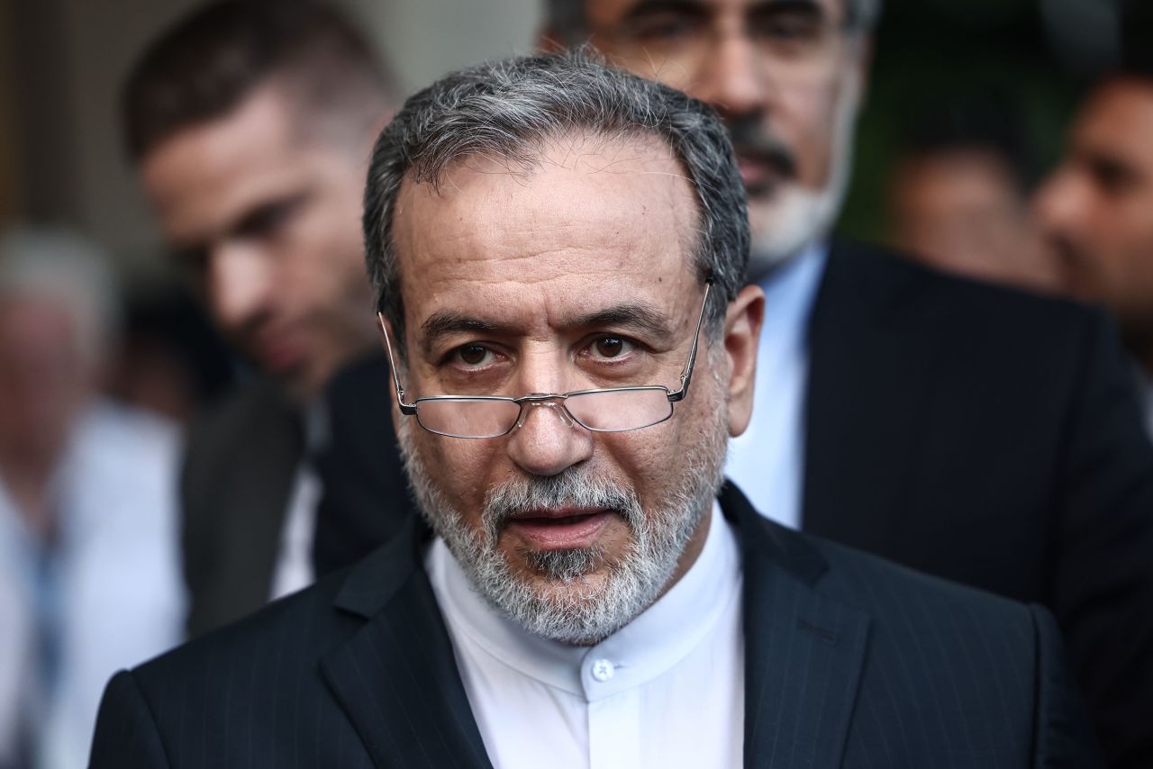 Əraqçi: İran Amerikaya inanmaqda çətinlik çəkir