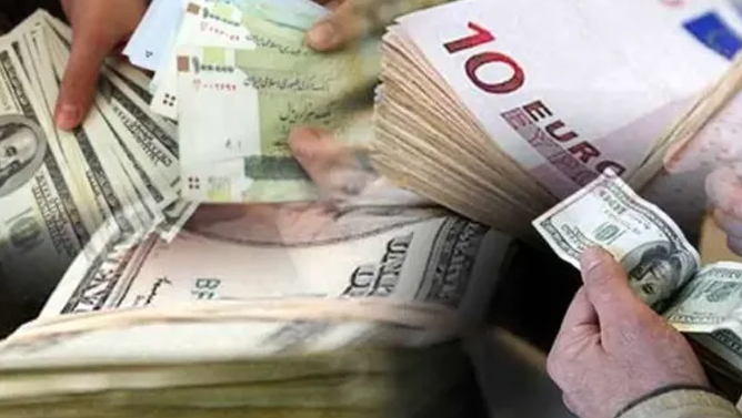 افزایش قیمت دلار در بازار ایران ادامه دارد