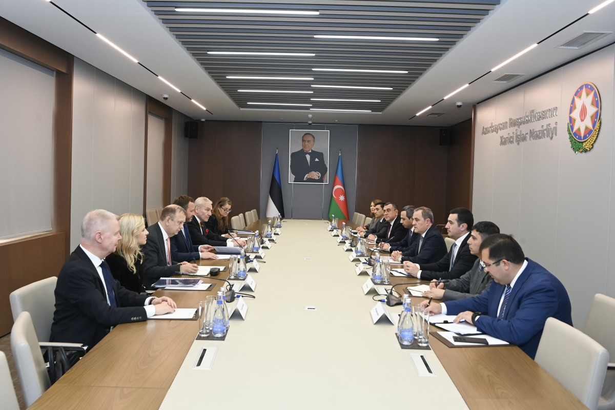 Azərbaycan və Estoniya XİN rəhbərləri görüşüb