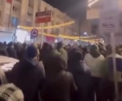 سر دادن شعار «مرگ بر دیکتاتور» در تبریز