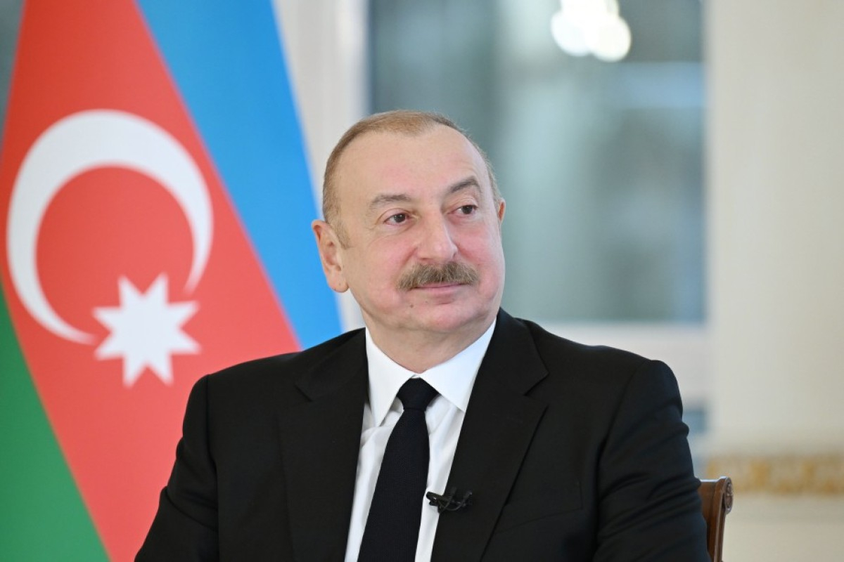 Dövlət başçısı: Azərbaycanın müdafiə sənayesi məhsullarının keyfiyyəti beynəlxalq səviyyədə yüksək qiymətləndirilir