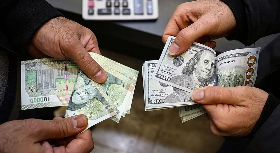 تداوم سقوط خیره‌کننده ارزش پول ایران؛ دلار آمریکا به مرز ۲۶۰هزار تومان رسید