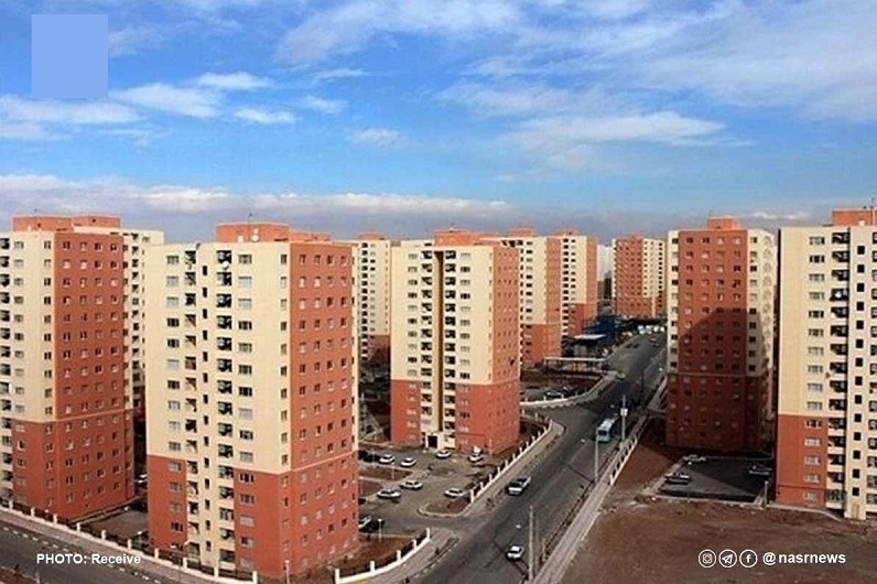 Sahand, a city of 200,000 people, has no hospital