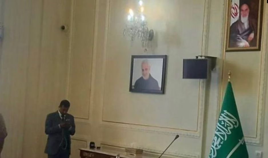 وزیر خارجه عربستان حاضر نشد مقابل عکس «قاسم سلیمانی» تروریست کنفرانس برگزار کند