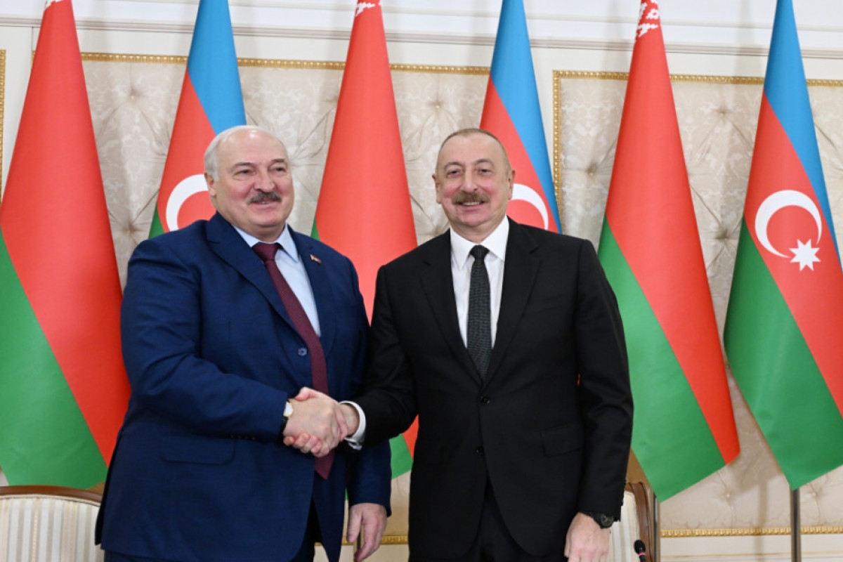 Azərbaycan Prezidenti Aleksandr Lukaşenkoya zəng edib