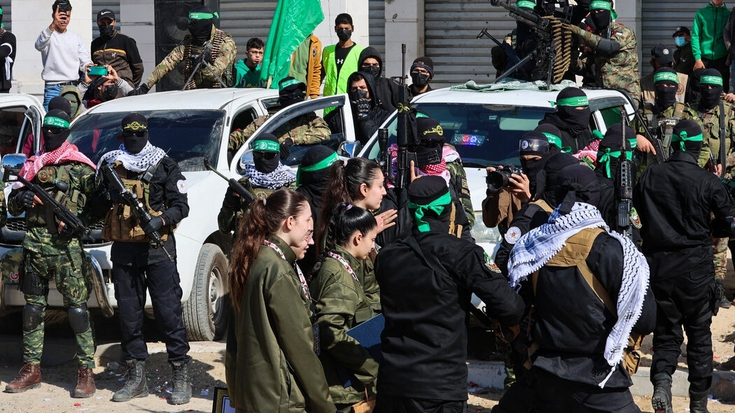 Hamas delegation heads to Qatar for ceasefire talks with Israel