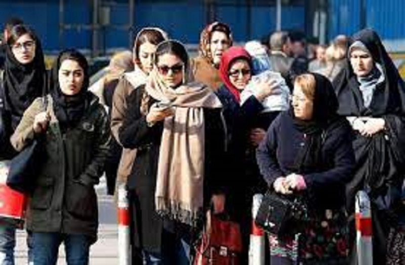 İranda məcburi hicab qaydaları yenidən gündəmə gəldi
