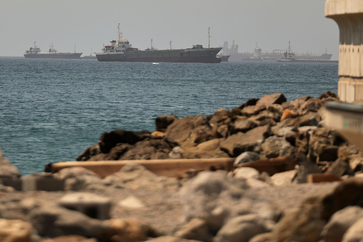 Oman: No Transit Charges Planned Under Future Strait of Hormuz Framework
