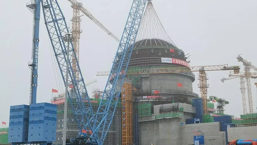 Qazaxıstan Xəzər sahillərində atom elektrik stansiyasının tikintisini nəzərdən keçirir