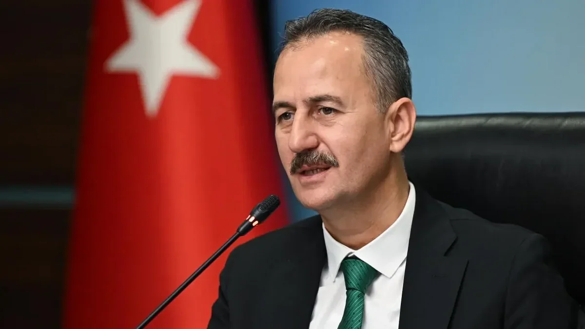 Türkiyəli nazir: Azərbaycanla müdafiə sənayesi sahəsində 500 milyon dollarlıq müqavilələr imzalanıb