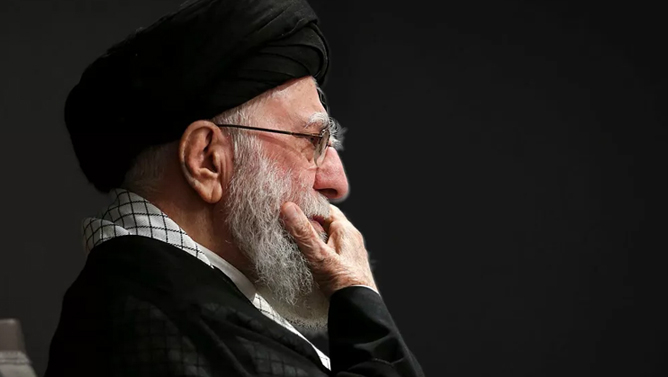 خامنه‌ای در انزوا؛ پیام‌های تهاجمی از پشت پرده، بدون حضور میدانی
