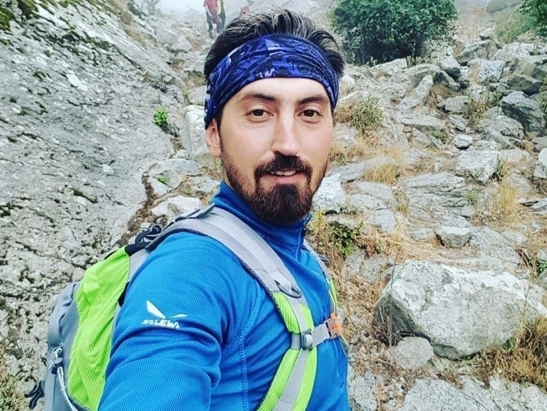 Iran unjustly fined national activist