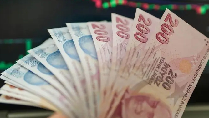 Türkiyə lirəsi 40 günə 28,5 faiz bahalaşıb