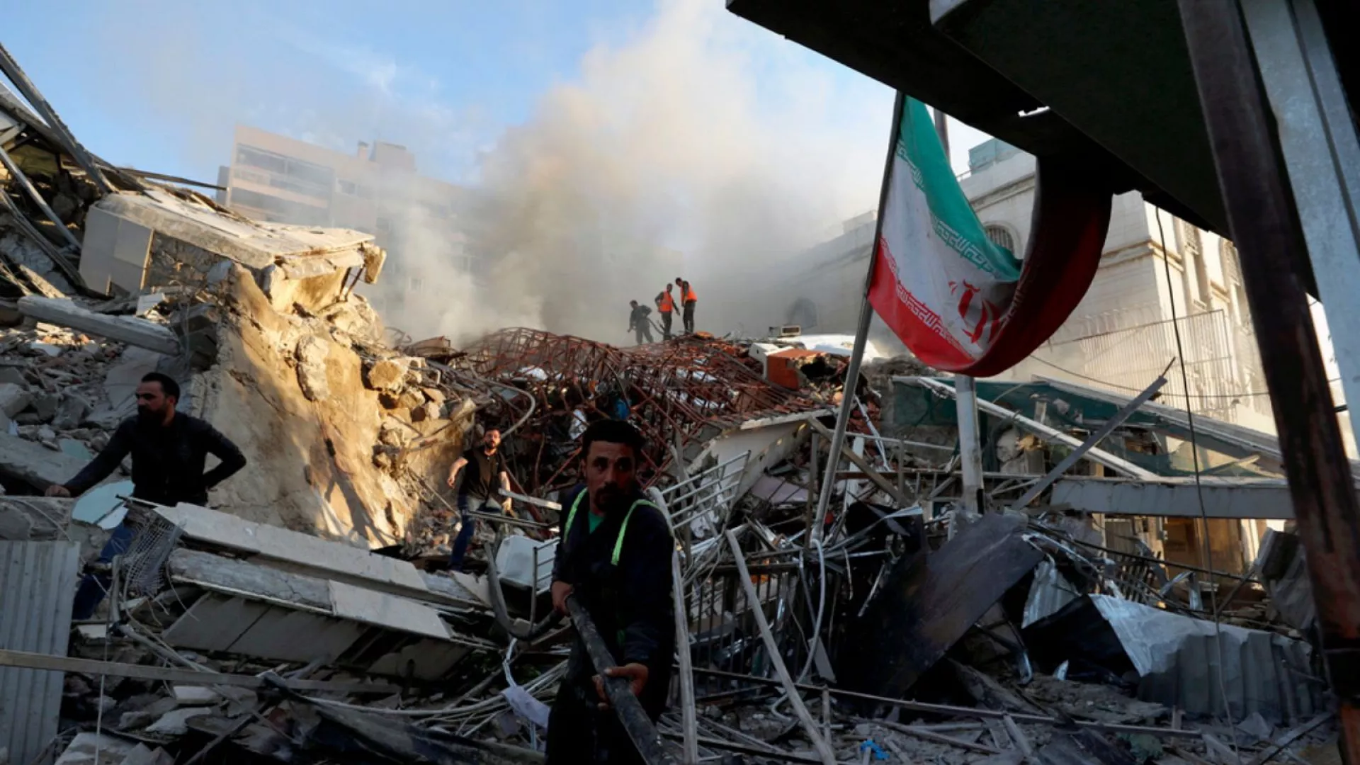هلاکت فرمانده ارشد سپاه در حمله هوایی به ساختمان سفارت ایران در دمشق