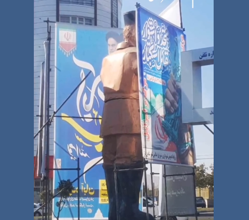 Sayınqalada Dəmir Aşığın heykəlinin üstü örtülüb