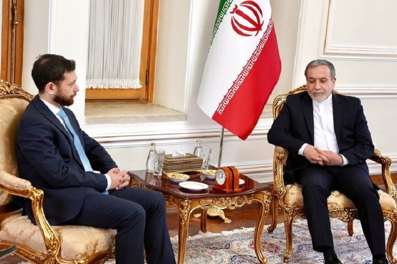 Armenian Deputy Foreign Minister meets with Iranian FM