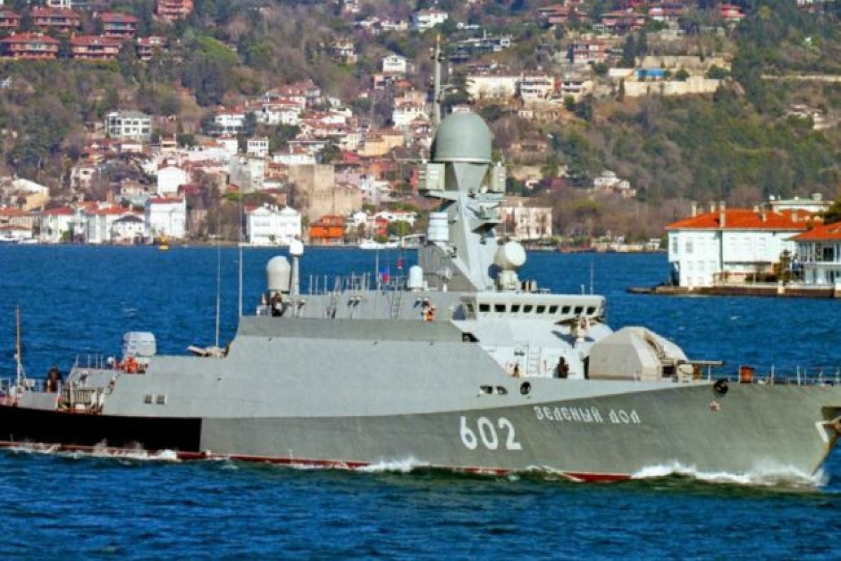 Ukrayna Rusiyanın raket daşıyan gəmisini vurub