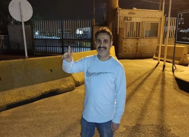 جعفر ابراهیمی معلم آذربایجانی و فعال صنفی معلمان پس از دو سال از حبس آزاد شد