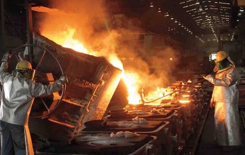 An explosion occurred at a factory in Iran