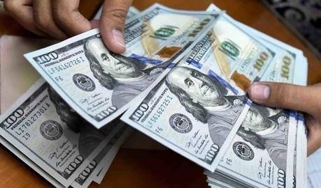 The price of the dollar has surpassed 65 thousand Iranian tomans.