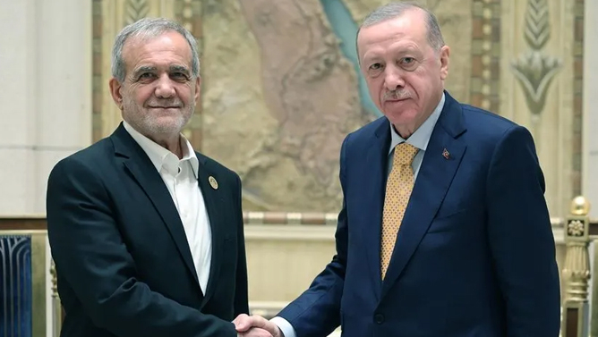 پزشکیان سالگرد تأسیس جمهوری ترکیه را به اردوغان تبریک گفت