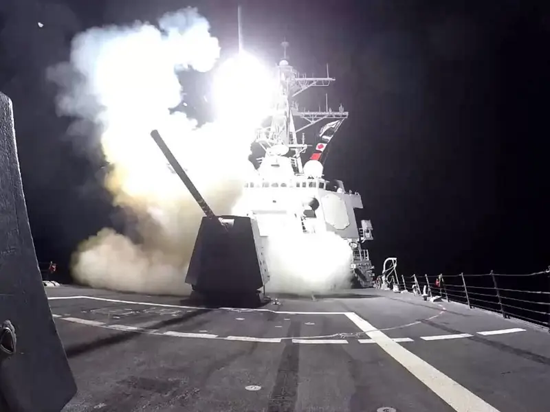 "Sink Iranian ships" – Senator