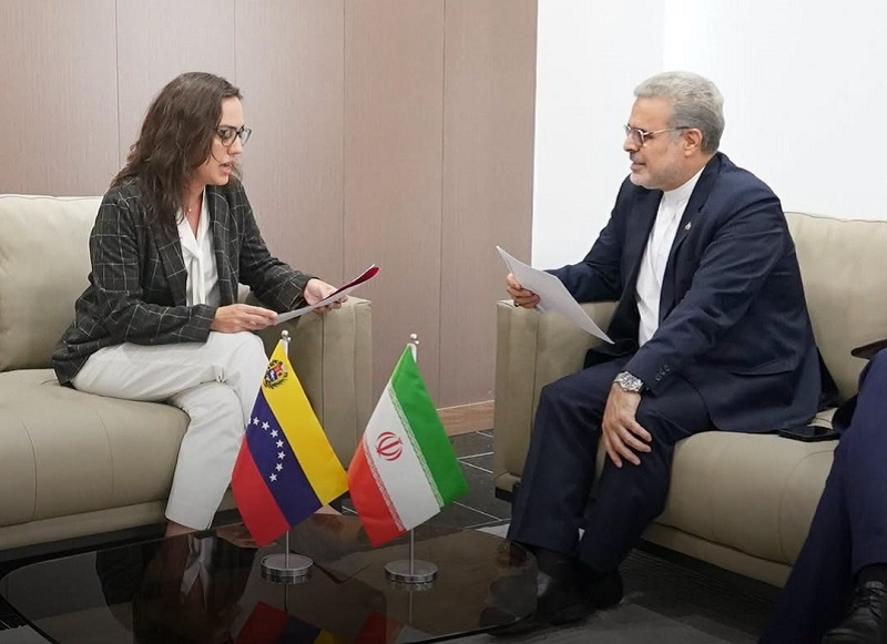 İran səfiri Venesuela XİN-ə çağırıldı