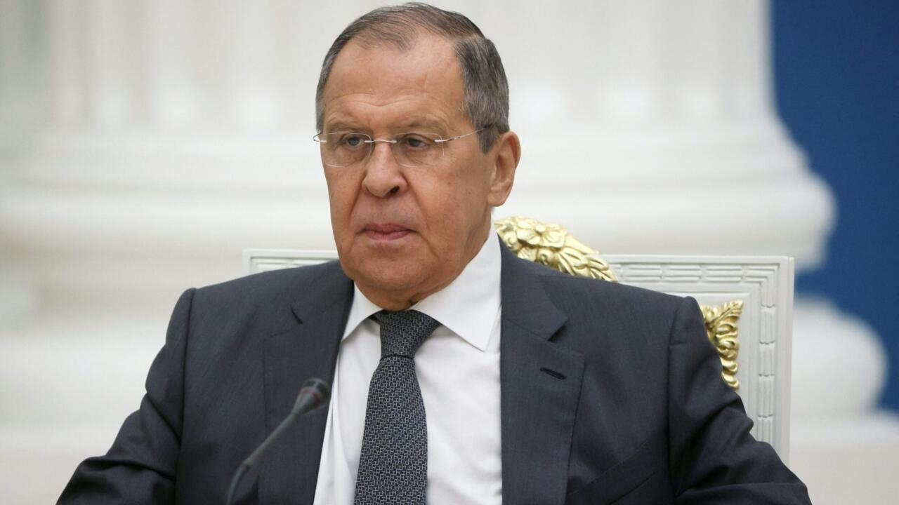 Lavrov: Ukraynadakı sülhməramlılar Rusiya hərbçiləri üçün qanuni hədəf olacaq