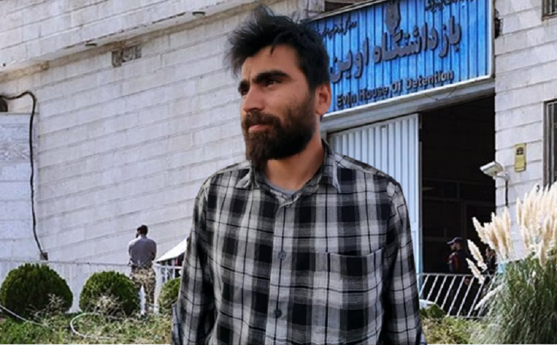 Mürtəza Pərvin azərbaycanlı fəallara ümumilikdə yüz ilə yaxın həbs cəzası verilməsini İnformasiya Nazirliyinin işi kimi qiymətləndirib.