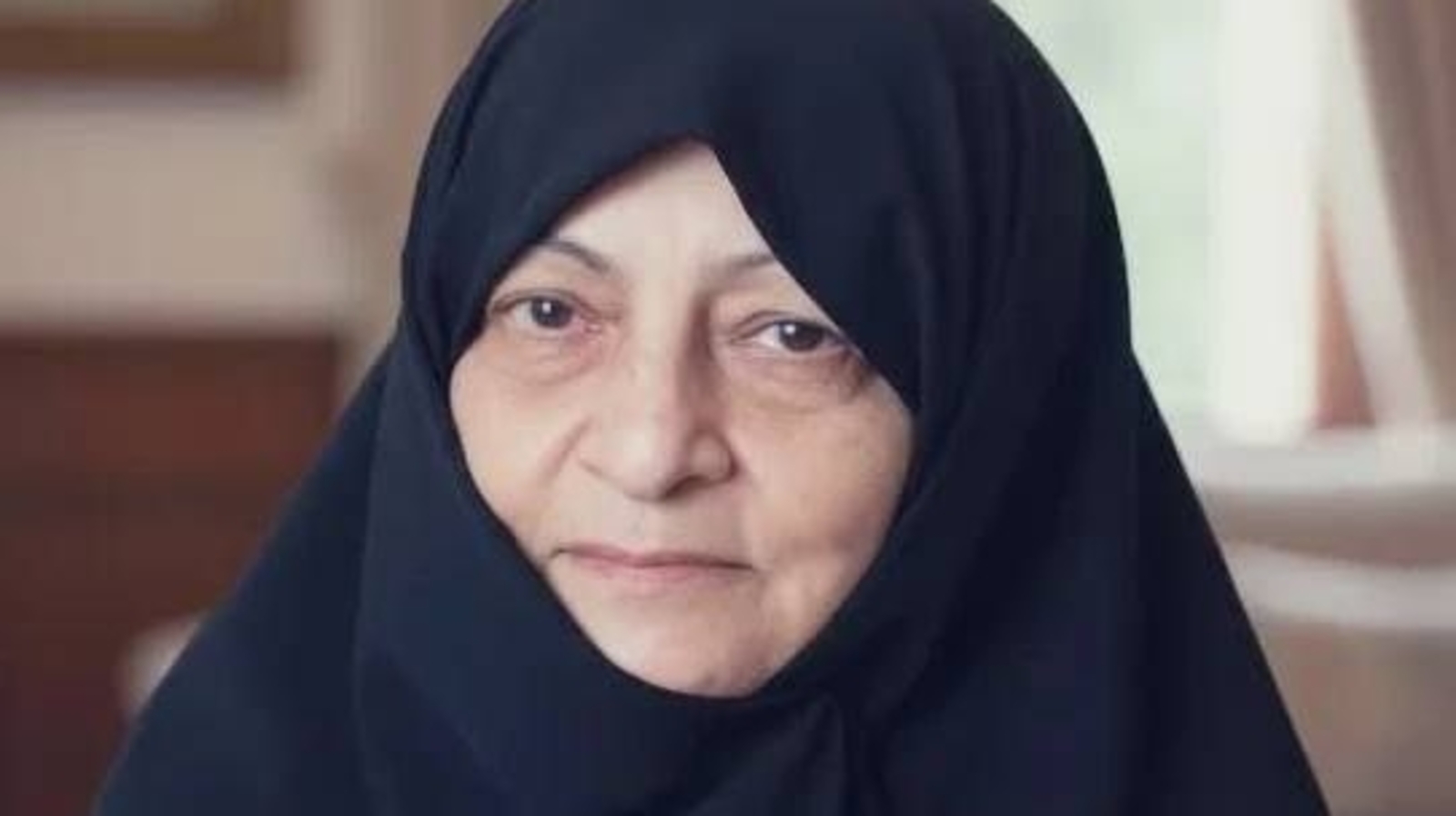 Əli Xameneinin həyat yoldaşı da zərbələr zamanı həlak olub