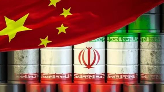 رویترز: فروش نفت ایران به چین کاهش یافت