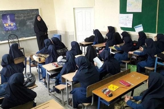 افزایش خودکشی در میان دانش‌آموزان