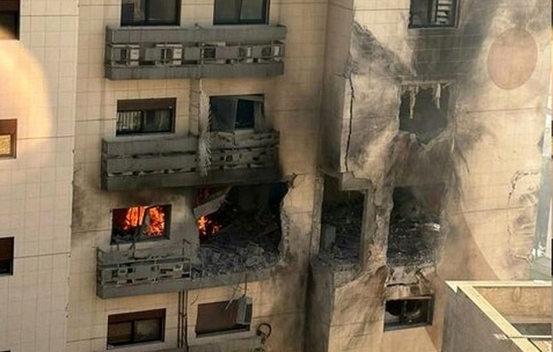 İsrail Suriyada SEPAH-a bağlı binanı vurdu - Ölənlər var