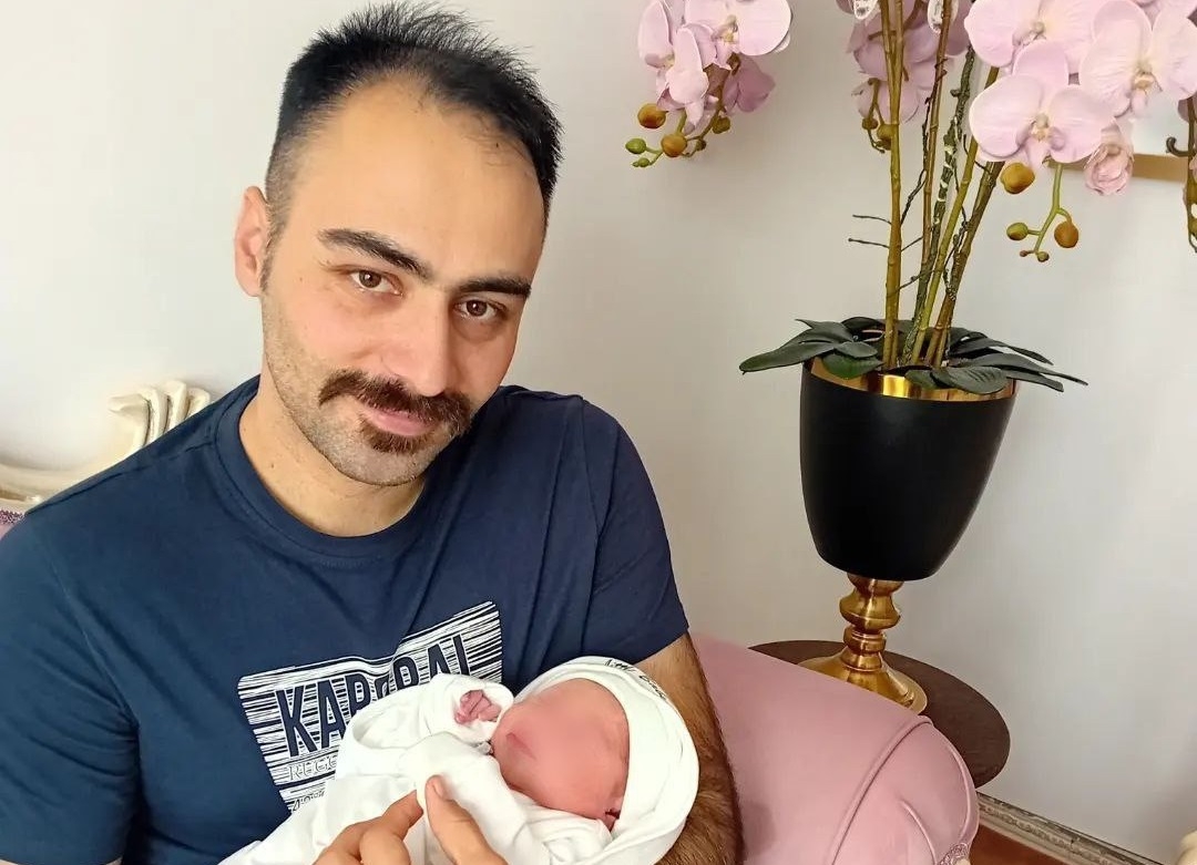 دوْلون آی؛ تداوم مخالفت‌ اداره ثبت احوال با انتخاب نام‌های تورکی آذربایجانی