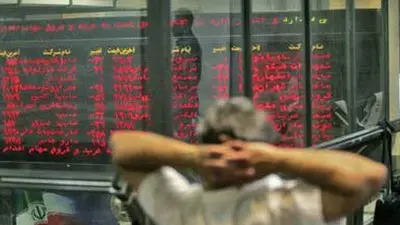 شاخص کل بورس تهران ۱۰۷ هزار واحد سقوط کرد