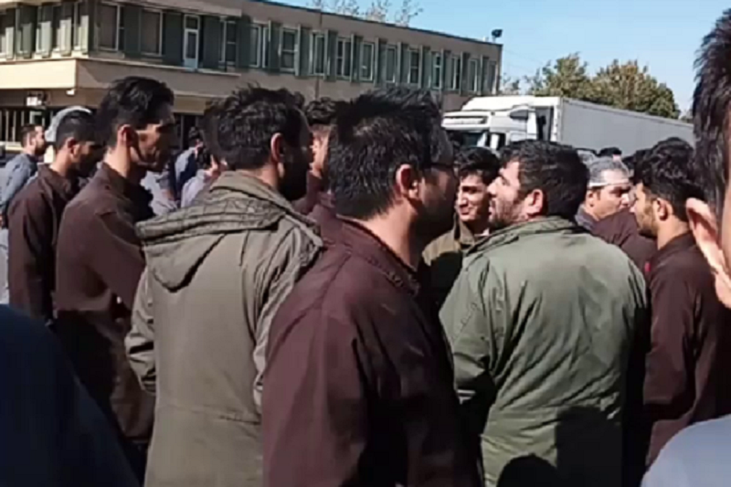 Təbrizdə zavod işçiləri etiraz aksiyası keçirdi